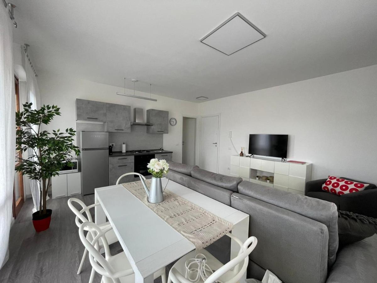 Appartamento Orizzonte Viareggio Exteriör bild