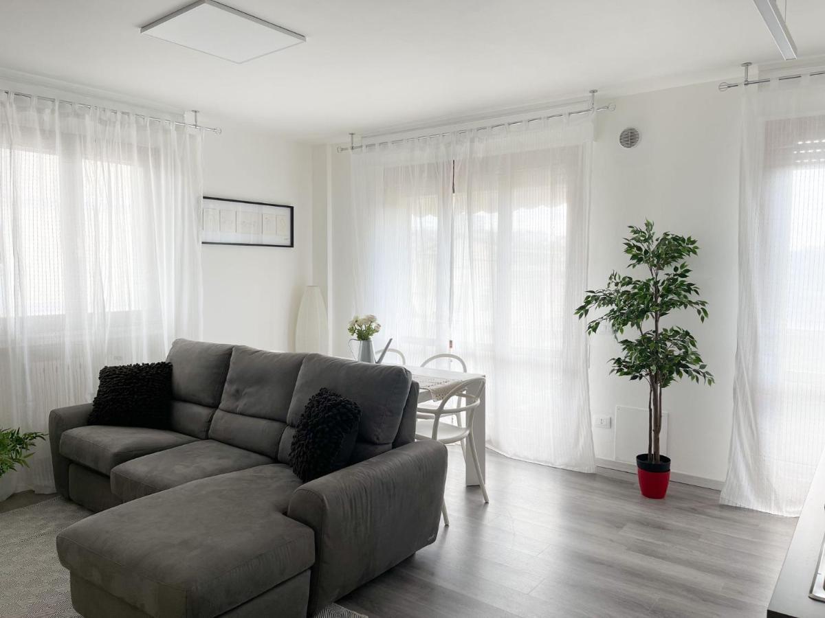 Appartamento Orizzonte Viareggio Exteriör bild